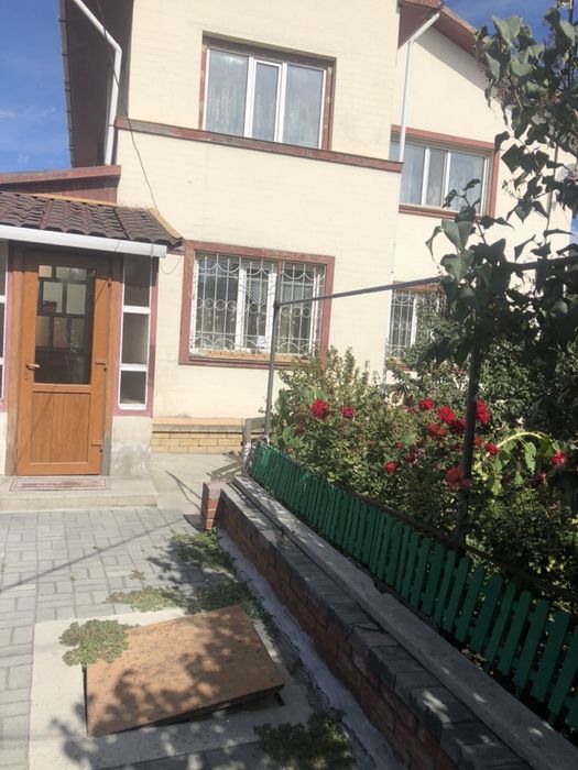 Дом 265 м2, центральное отопление