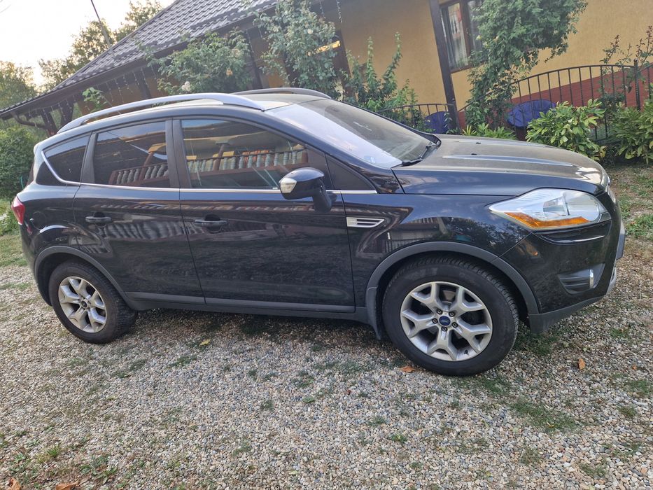 Vand Ford Kuga 4x4 Euro 5 prima inmatriculare 2012