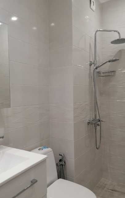 Дава се под наем Двустаен апартамент в Бургас, Славейков - 66 кв.м за 500 € - Снимка #2