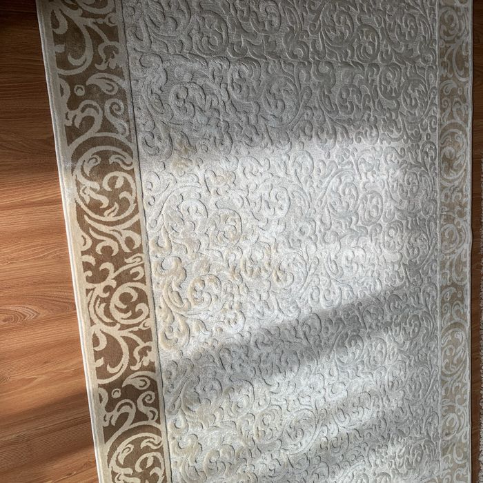 Ковёр новый 3х4.