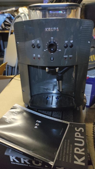 Aparat full automat de cafea Krups(Top)