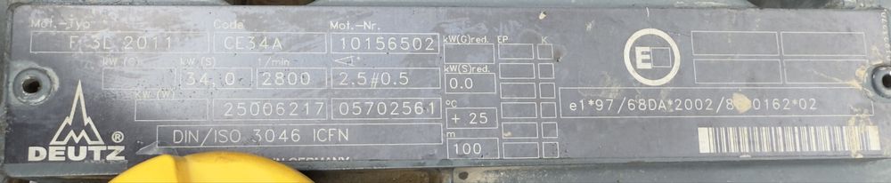 Clilindru compactor 5 tone Bomag BW 135 AD