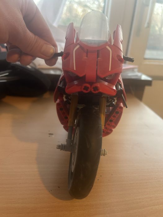 Lego tehnic motocicleta ducati