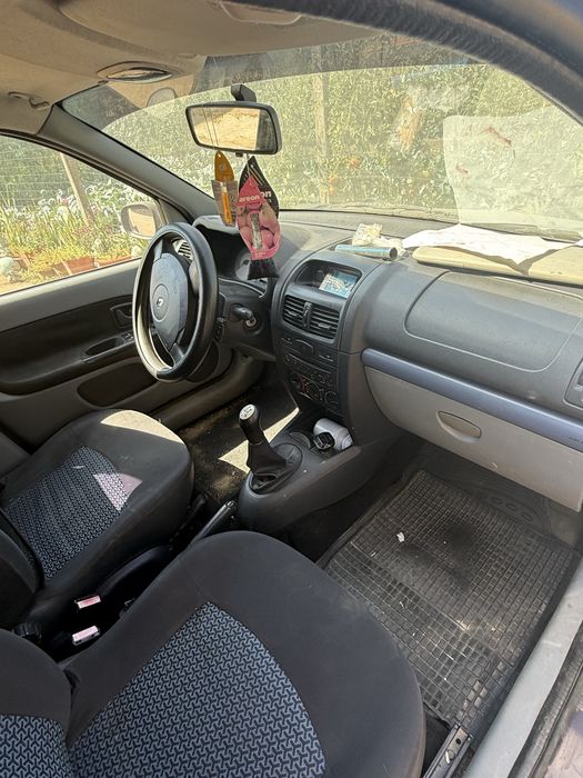 Renault Scenic și Renault Symbol pentru dezmembrari
