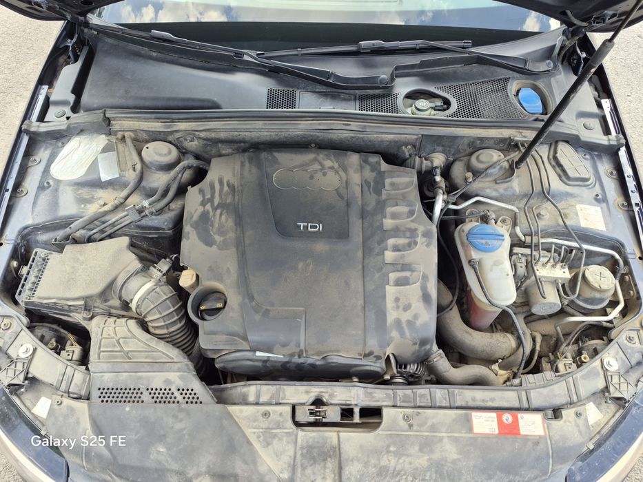 Vand AUDI A4 B8 2009