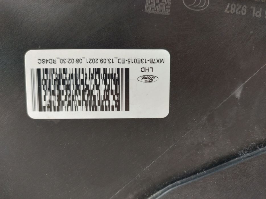 Far stânga față Ford Focus4 Full Led cu calculatorEuropa