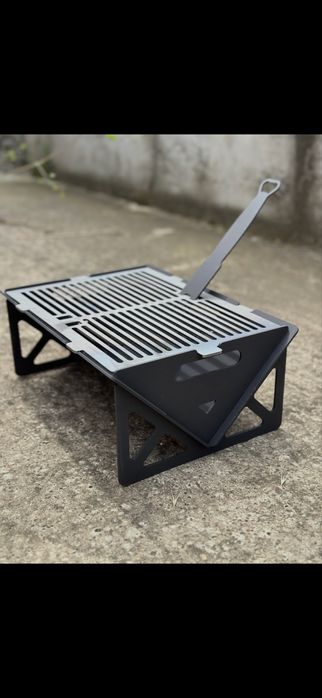 Скара на дървен въглища !