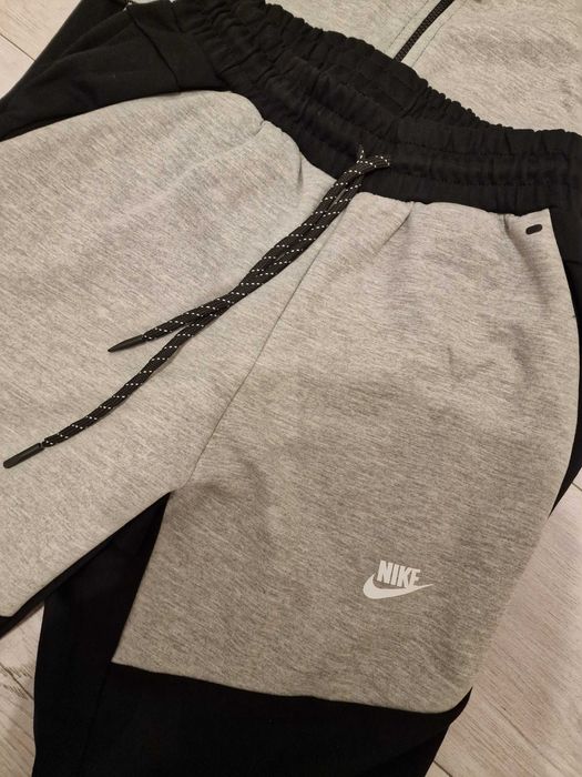 Nike Tech Fleece Negru/Gri PREMIUM