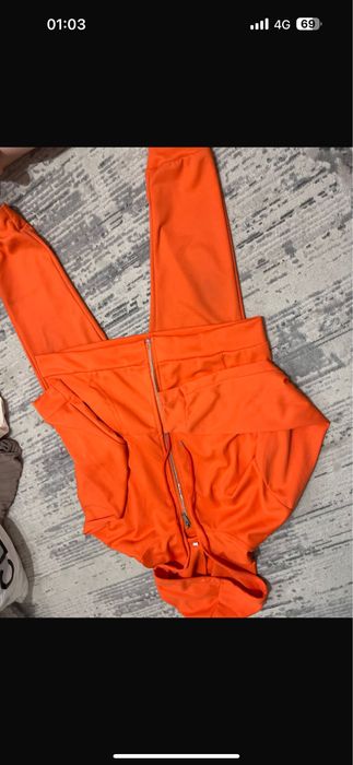 Разгрузка одежды