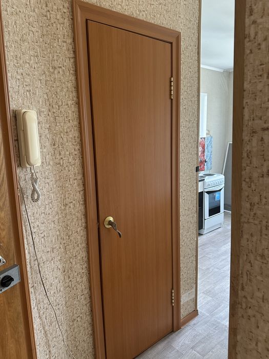 Продам межкомнатные двери