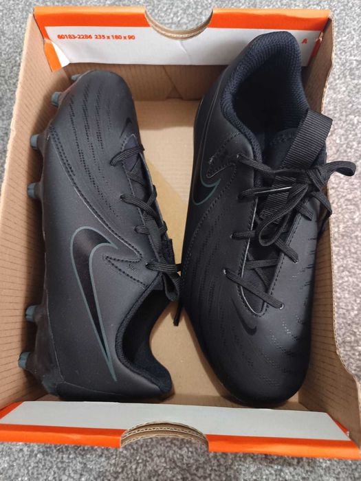 Nike JR Phantom GX 2 Academy FG/MG 33,5 номер