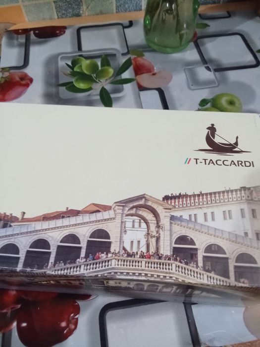 Продам кеды лёгкие