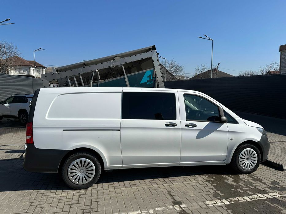 Mercedes Vito 447, 163 ps mixto 5 locuri