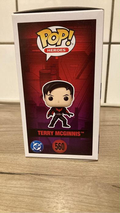 Funko pop batman beyond