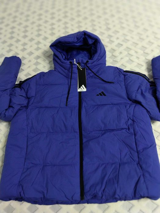 ADIDAS SPORTSWEAR  р-р L, 80% Пух, 20% Пера