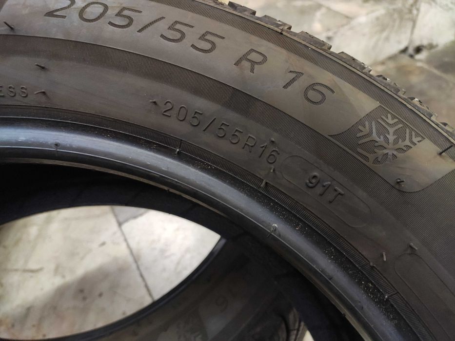 2бр Зимни гуми 205 55 16 - Michelin Alpin 7 - DOT 2024