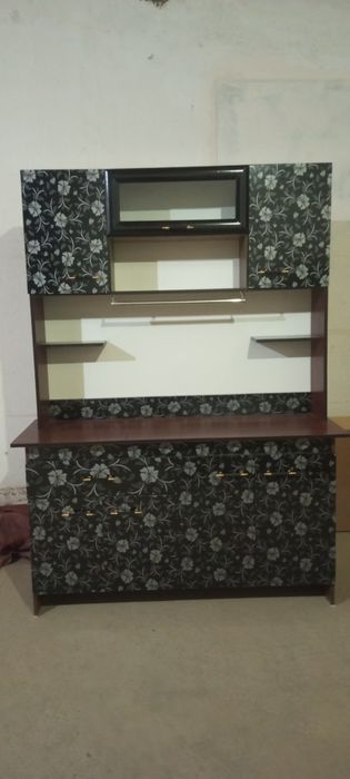 Ошхона мебеллар сотилади