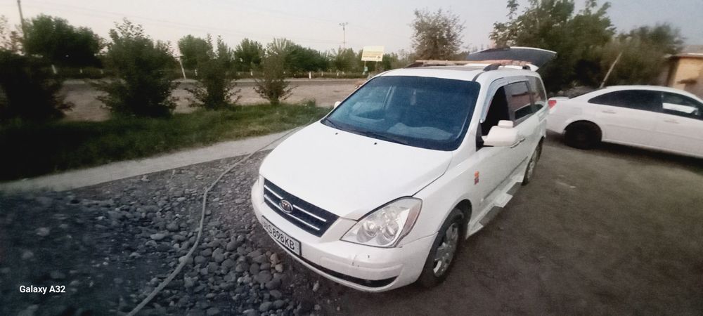Kia Karnival ful  2010 yil