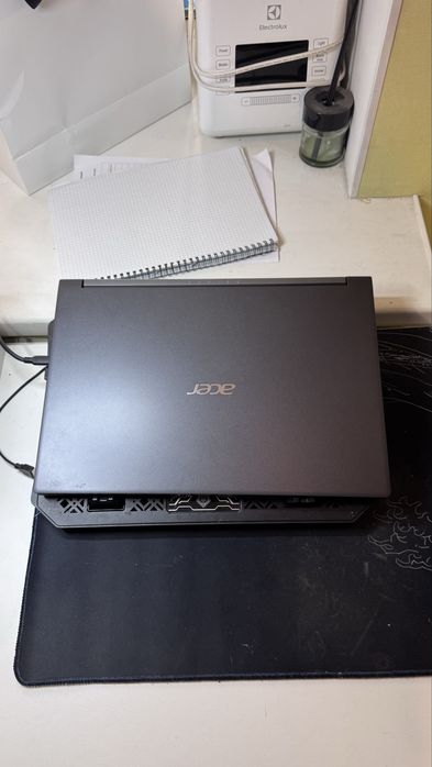 Ноутбук Acer Aspire