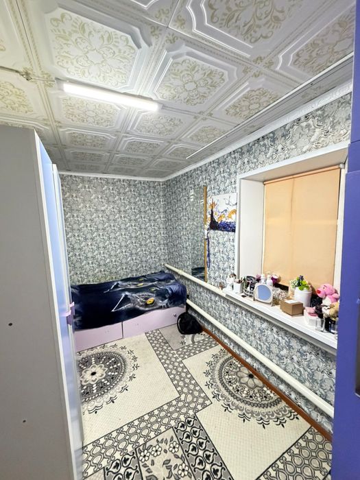 Продам дом 2 рабочий .