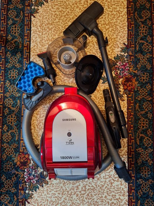 Пылесос Самсунг 1800ватт