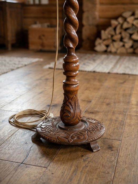 Lampadar vintage lemn masiv