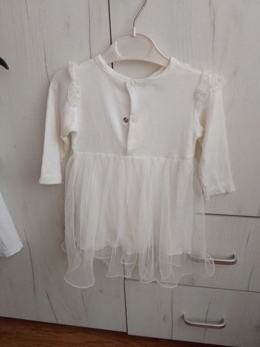 Бебешки роклички