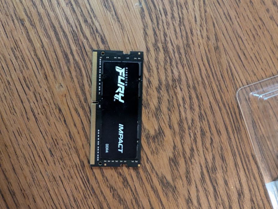 1 x Memorie laptop Kingston FURY Impact 32GB, DDR4-3200MHz, CL20 - nefolosita