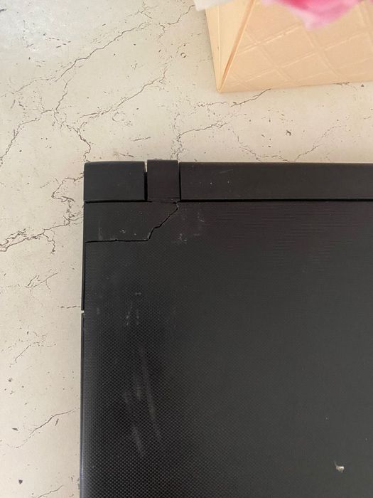 Ноутбук для запчасти