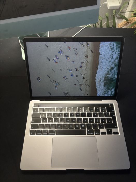 MacBook Pro 13” 2022 512GB