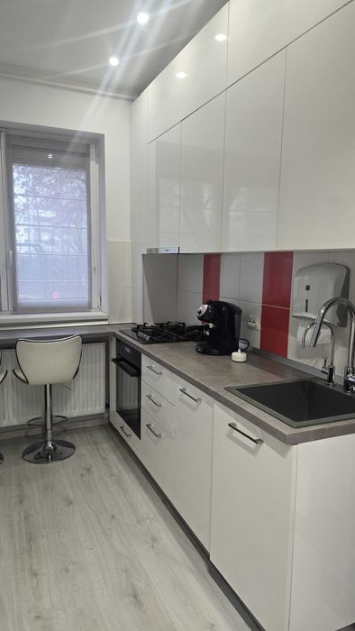 Proprietar, închiriez apartament 3 camere modern zona Theodor Pallady. Prima închiriere.