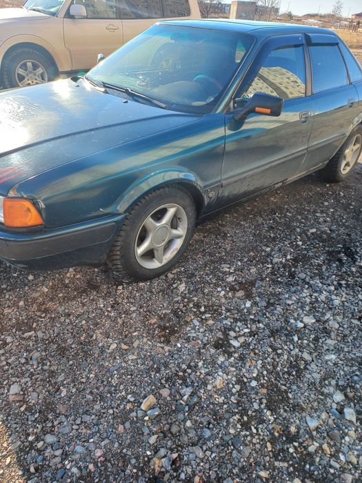 Продам автомобиль Ауди б4