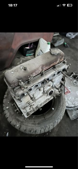 Уаз в раборанном состоянии