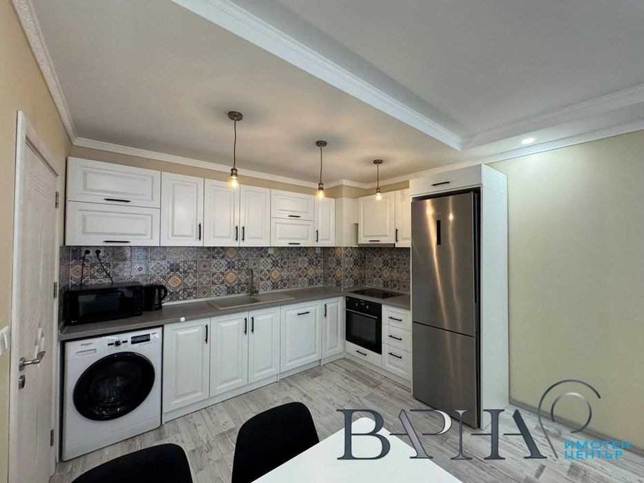 Тристаен апартамент под наем! Левски