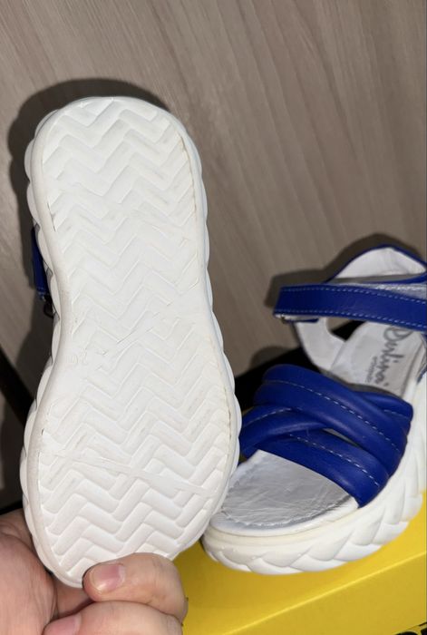 Сандалики от Perlina