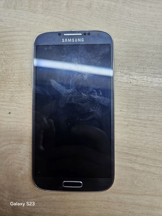 Обменяю Samsung S4