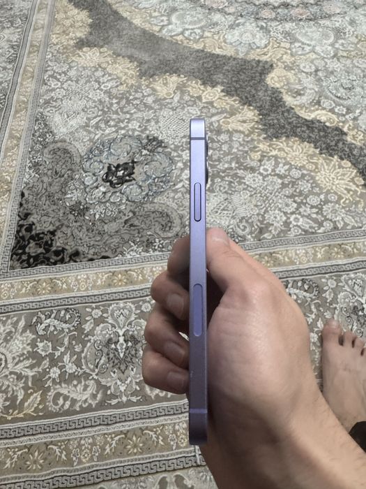 Продам Айфон 12 1