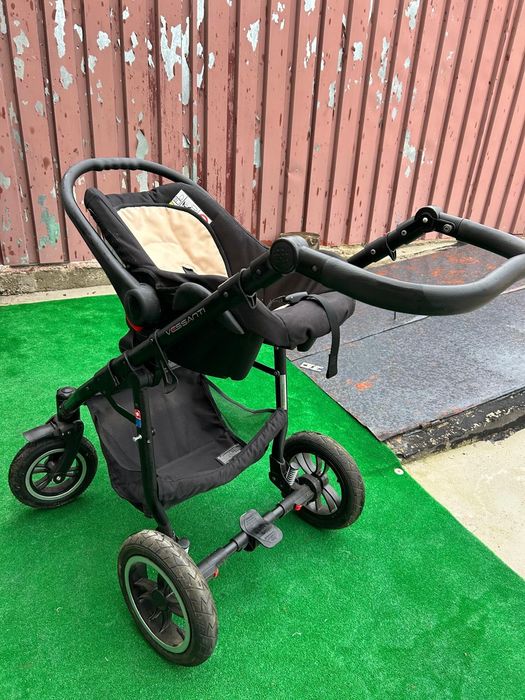 Vând carut Vessanti Crooner 3 în 1