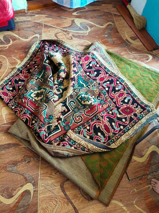 Ковёр и палас продам