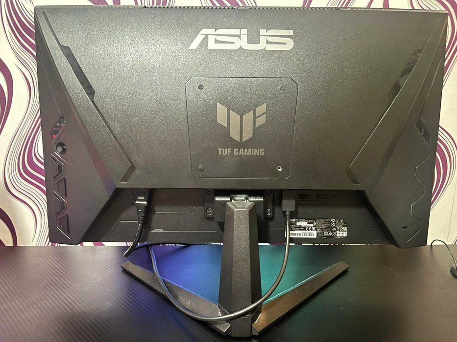 TUF Gaming VG249Q3A – 24” геймърски монитор с 180 Hz