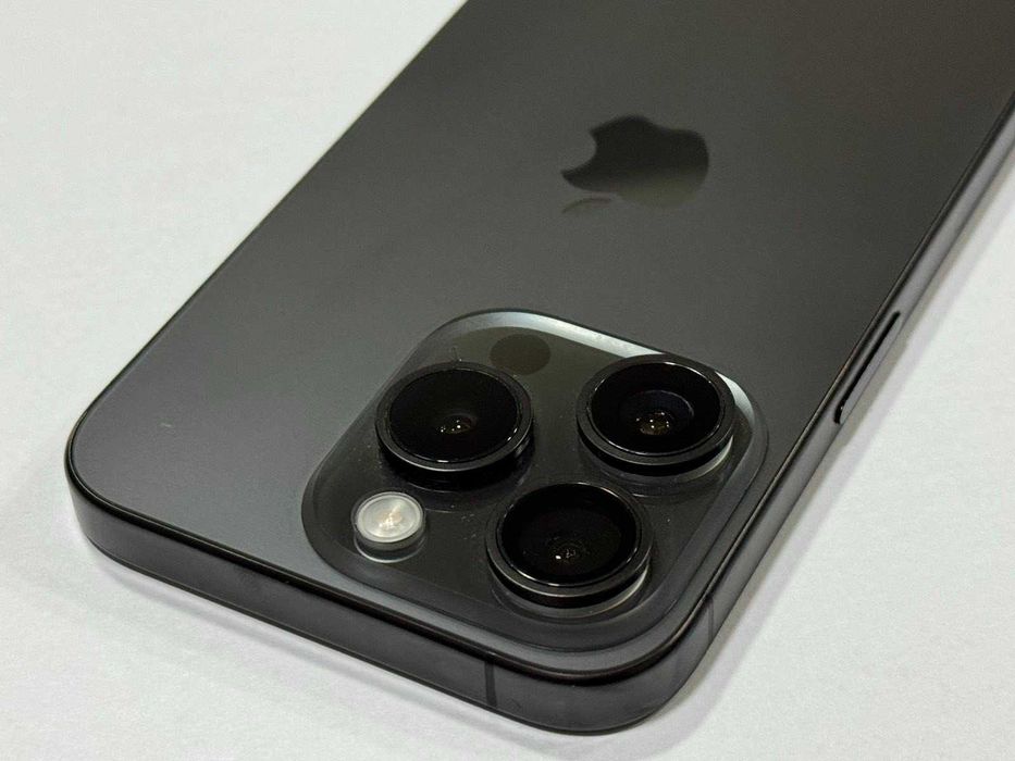 iPhone 15 Pro, 128 GB, eSIM, 88%BH