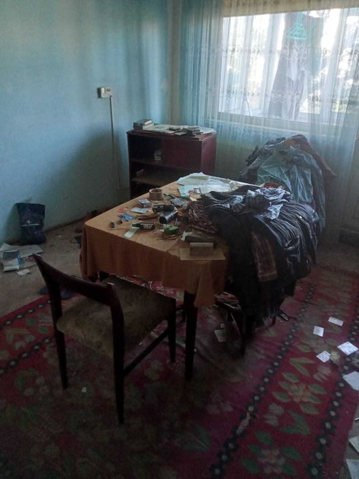 Curatenie la curte , eliberare moloz , moluz , debarasare mobila veche