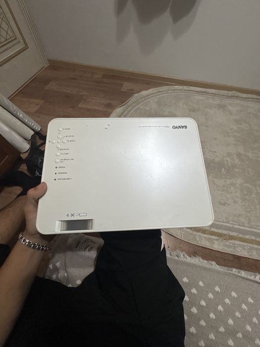 SANYO Pro xtraX PLC-XW55
