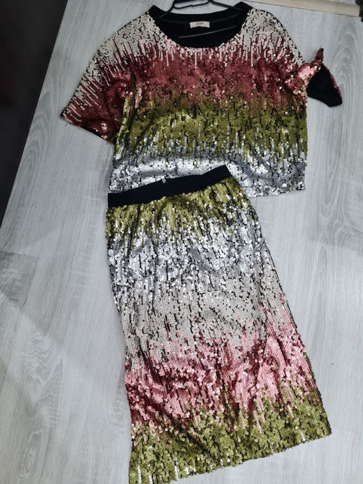 Дамски комплект с