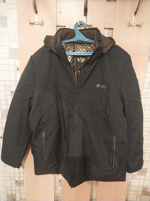 продам новую зимнюю мужскую куртку 54-56р (xxl xxxl) 5тыс тг