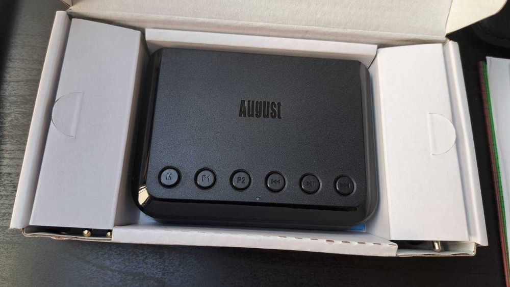 August WR320 – WiFi & Bluetooth аудио приемник за тонколони