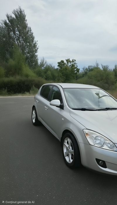 Vând Kia Ceed 2009 1,4 benzina, 109 cp, totul nou! Navigație android, camere față-spate, climatronic.
