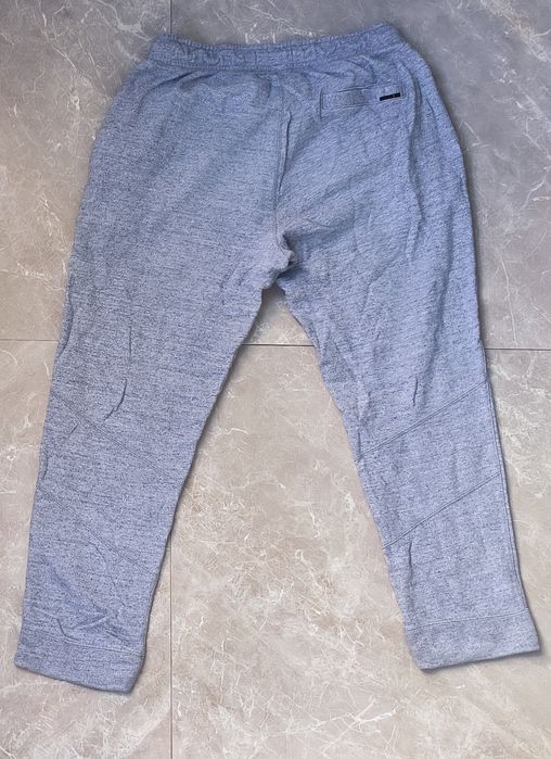 Air Jordan долнище XL размер