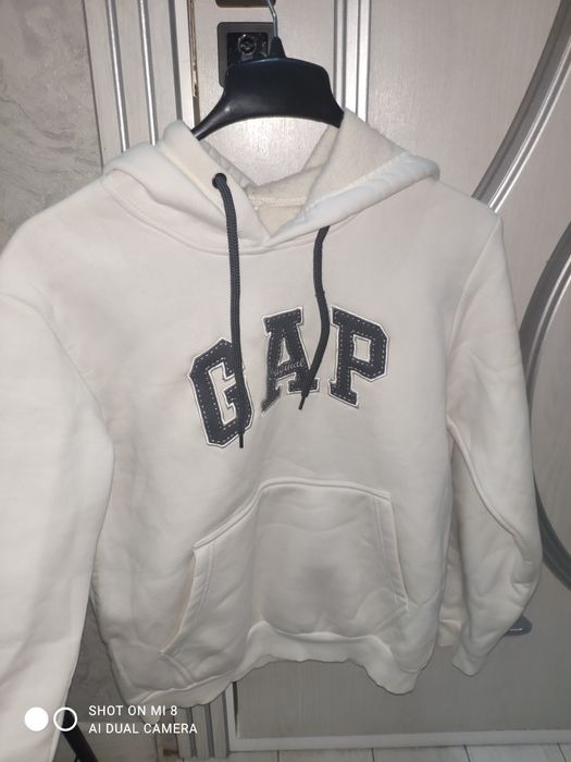 Hudi sotiladi qizlarniki