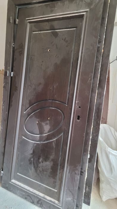 Интериор и врати
